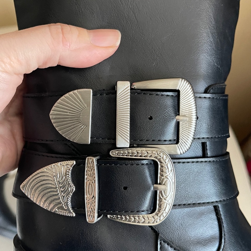 NEW Wild Pair Buckk Buckle Moto Boots - Picture 3 of 12